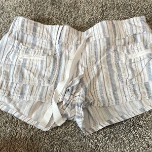 Linen shorts
